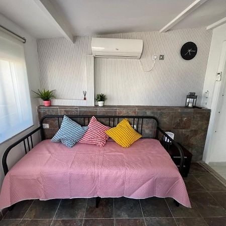 Habitacion Con Terraza En Alicante Luaran gambar