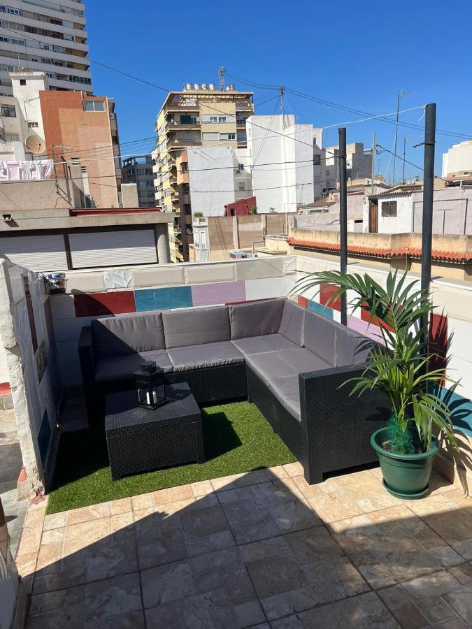 Habitacion Con Terraza En Alicante Luaran gambar