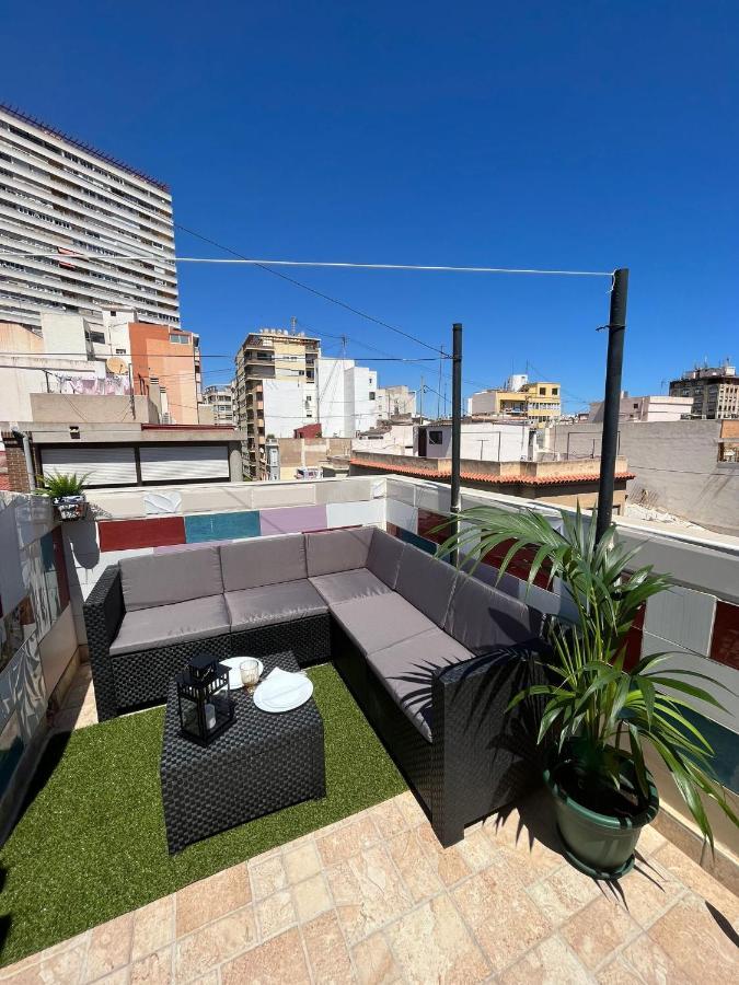 Habitacion Con Terraza En Alicante Luaran gambar